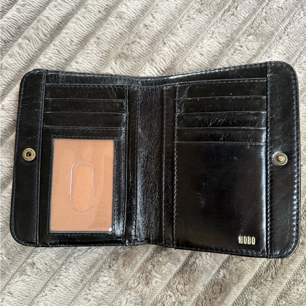 HOBO black leather wallet - Picture 3 of 6